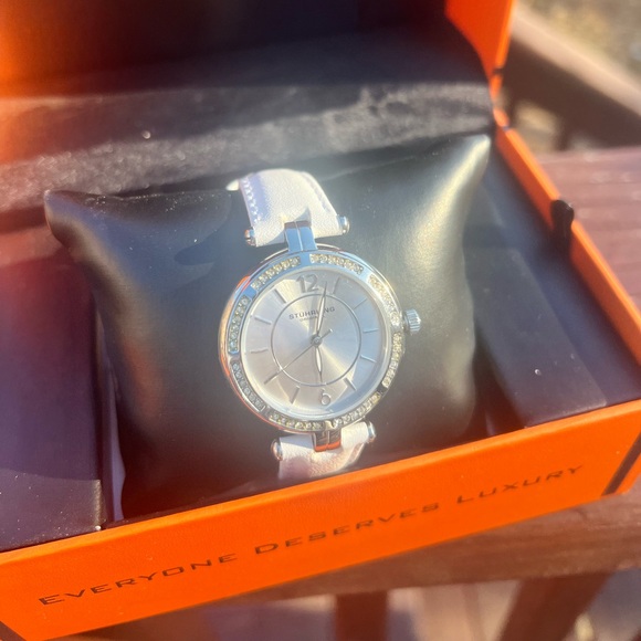 Stührling white watch womens. - Picture 4 of 8
